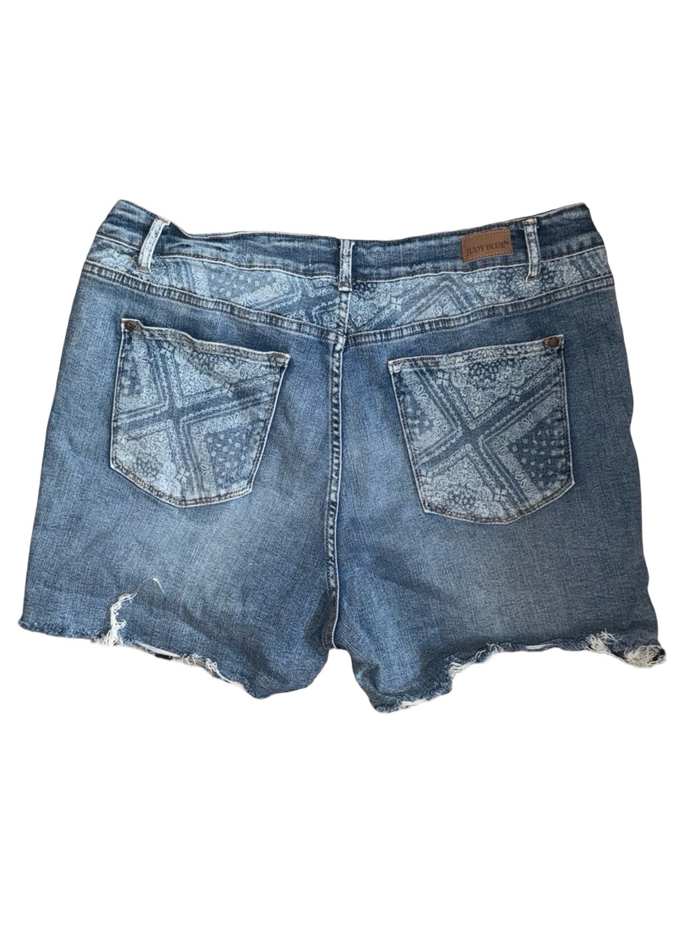 Judy Blue Bandana Print Mid Rise Jean Shorts Size S Medium Wash size 3XL